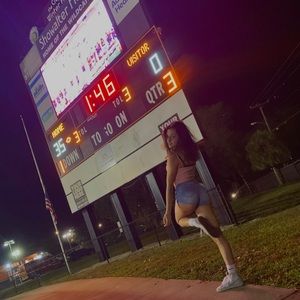 Meet your Posher, Brianna